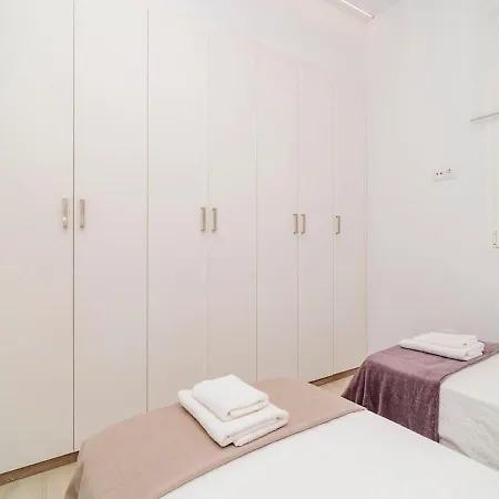 Luxury Apt * 리스본